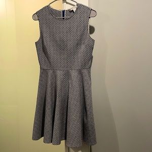 Diane von Furstenberg hits just below the knee.